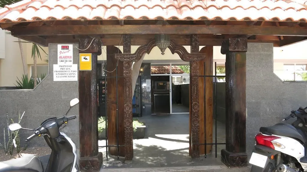 Edificio Marina Palace Hotel Costa Adeje  Spain